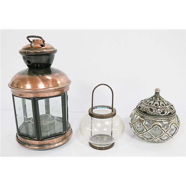 BOX W/ CANDLE HOLDER, METAL/ GLASS  CONTAINERM