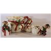Image 1 : VINTAGE XMAS TABLE SET: INCLUDES SALT & PEPPER,
