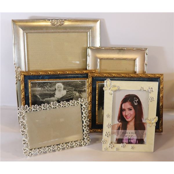 BOX OF ESTATE PICTURE FRAMES