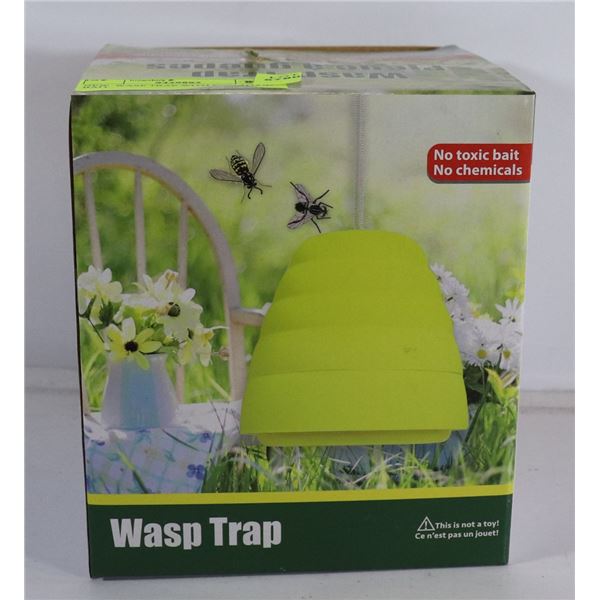 NEW  WASP TRAP WITH NON TOXIC BAIT