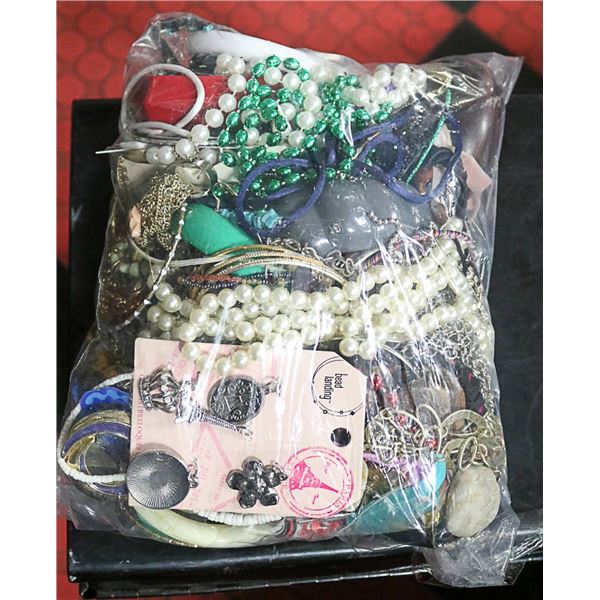 LARGE BAG OF VINTAGE JEWELRY