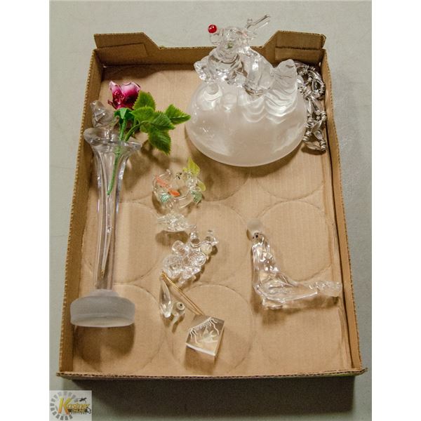 VINTAGE CRYSTAL GLASS DISPLAYS