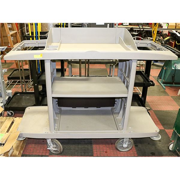 FULL SIZE GRAY ROLLING UTILITY