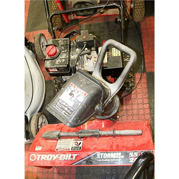 TROY BILT SNOW BLOWER STORM CS 5524
