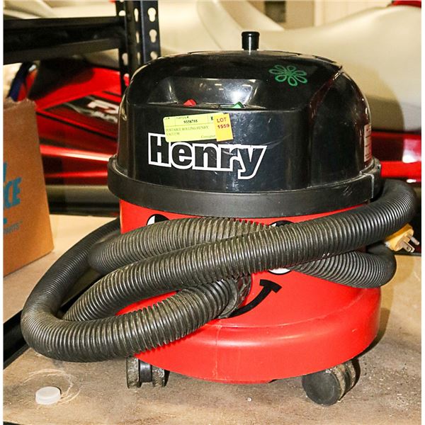 PORTABLE ROLLING HENRY VACUUM