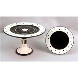 A THROWN CLAY BROWN-AND-CREAM FOOTED SERVING DISH AND MATCHING CAKE PLATE