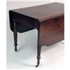 Image 2 : A FEDERAL FIGURED MAHOGANY DROP LEAF TABLE
