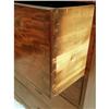 Image 2 : A FEDERAL MAHOGANY CHEST OF DRAWERS