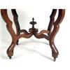 Image 3 : A VICTORIAN WALNUT OVAL TABLE