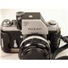 Image 9 : A NIKON F-35MM CAMERA