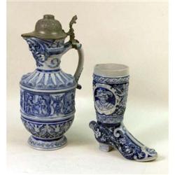 TWO PORCELAIN TABLE ARTICLES