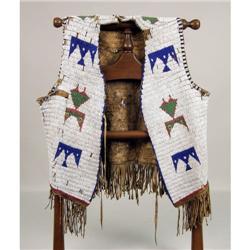 A NATIVE AMERICAN BEADED DEERSKIN VEST