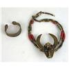 Image 1 : A DOUBLE ROLLED HAND-WROUGHT BRASS AND CORAL NECKLACE