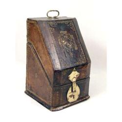 A VICTORIAN TOOLED LEATHER BOX