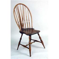 A BOWBACK, BRACE-BACK WINDSOR SIDE CHAIR