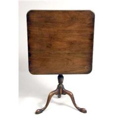 A KITTINGER GEORGE III-STYLE CARVED MAHOGANY TEA TABLE