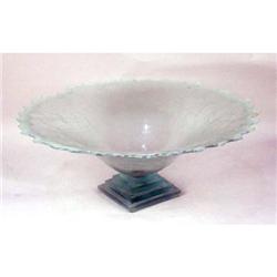 A TINTED FROSTED TO CLEAR ART GLASS FOOTED CENTERPIECE