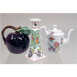 THREE POLYCHROME-DECORATED PORCELAIN TABLE ARTICLES