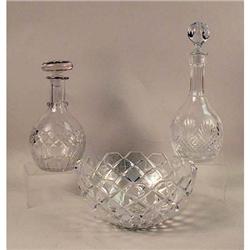 A GROUP OF COLORLESS GLASS TABLE ARTICLES