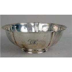 A STERLING SILVER PIECRUST FOOTED BOWL