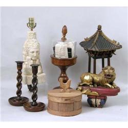 A GROUP OF MISCELLANEOUS TABLE ARTICLES