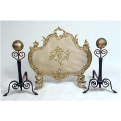 A VICTORIAN BRASS FIRESCREEN