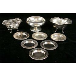 A GROUP OF STERLING SILVER ITEMS