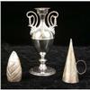 Image 4 : A MISCELLANEOUS GROUP OF STERLING SILVER AND SILVER PLATED TABLE ITEMS
