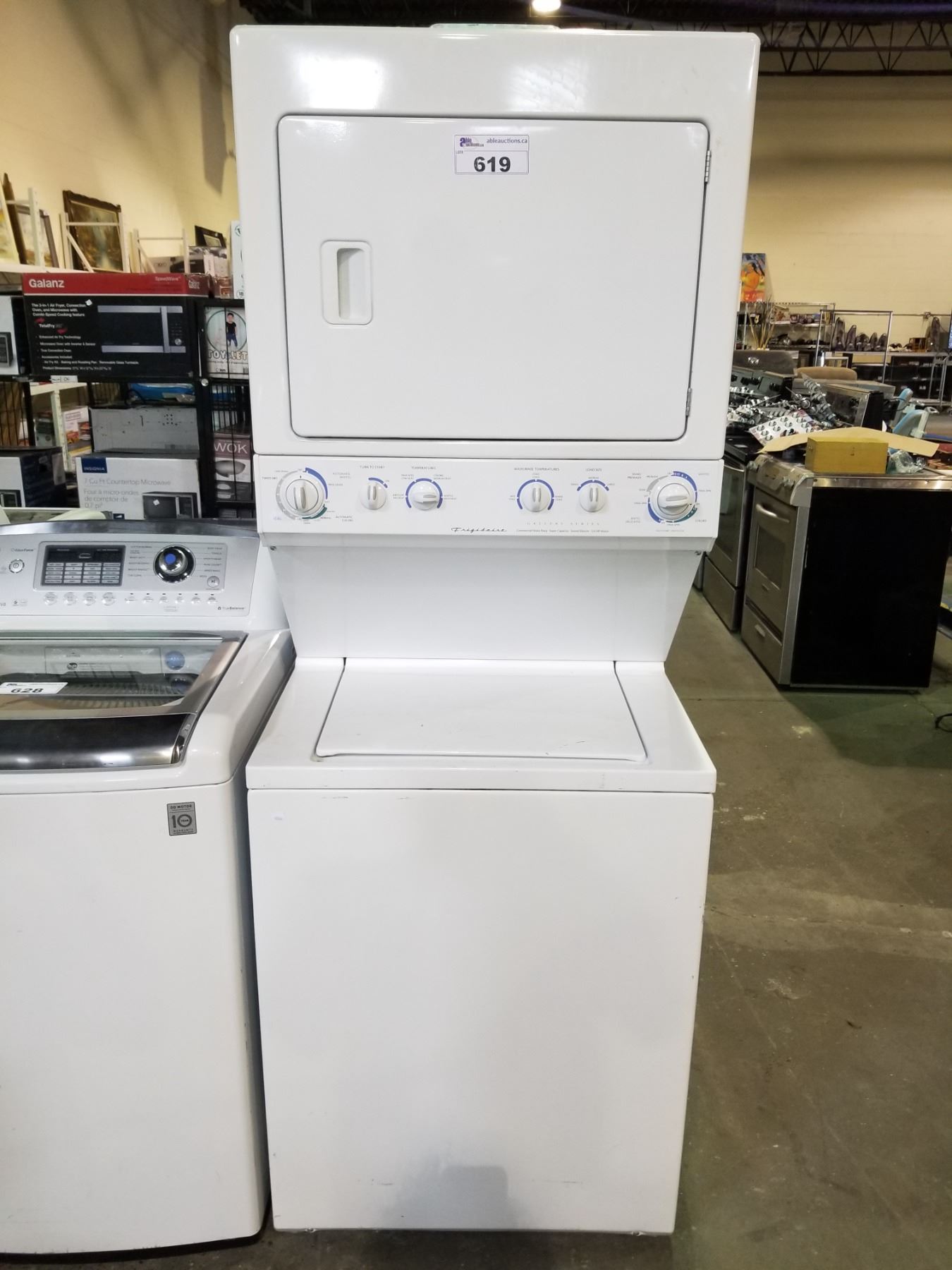 WHITE FRIGIDAIRE GALLERY SERIES COMMERCIAL HEAVY DUTY WASHER/DRYER UNIT ...