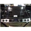 Image 2 : WHIRLPOOL BLACK & STAINLESS STEEL CERAMIC TOP STOVE MODEL YGY397LXUS04