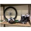 Image 2 : WOOD & ALUMINUM BASEBALL BATS, ALTOCRAFT CIRCULAR SAW, BIKE WHEEL, SALOMON BOOTS