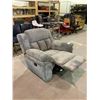 Image 2 : RECLINING LOUNGE CHAIR