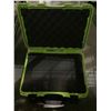 Image 2 : LOCKING CARRYING CASE
