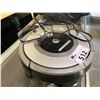 Image 2 : IROBOT ROOMBA ROBOTIC VACUUM WITH CHARGER TESTED WORKING