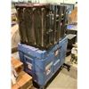 Image 2 : 2 LARGE CONTAINERS
