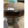 Image 2 : BOMBAY ROUND TABLE WITH SLIDING DRAWER 28.5" DIAMETER