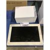 Image 2 : 2 PORTABLE MONITORS & ACCESSORIES