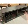 Image 2 : ENTERTAINMENT UNIT 58 X 16"