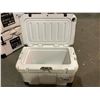 Image 2 : SET DECORATED WOODS ARCTIC ROTO-MOULDED COOLER 20L