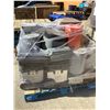 Image 2 : PALLET OF ASSORTED CONTAINERS