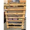 Image 2 : CRATE OF ASSORTED SET DEC ITEMS