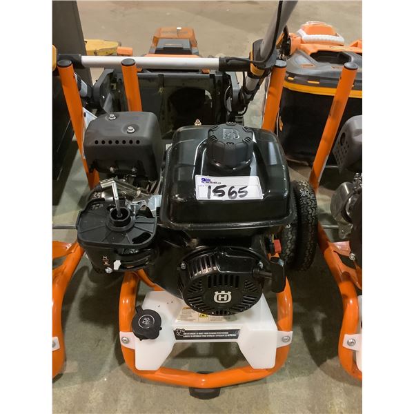 HUSQVARNA GAS POWERED PRESSURE WASHER WITH BRIGGS & STRATTON MOTOR ...