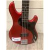 Image 2 : FENDER DIMENSION RED BASS GUITAR WITH HARD CASE (STAND NOT INCLUDED)