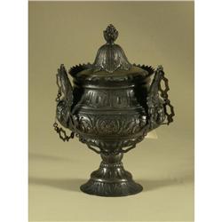 VICTORIAN STYLE TIN ALLOY INSENCE HOLDER