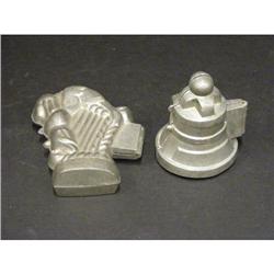 2 ICE CREAM MOLDS
