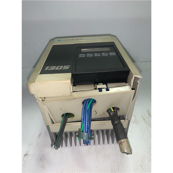 Allen Bradley 1305-BA04A Drive