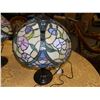 Image 2 : Tiffany Lamp