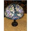 Image 1 : Tiffany Lamp