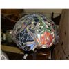 Image 2 : Tiffany Lamp