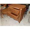 Image 2 : Wicker Dresser